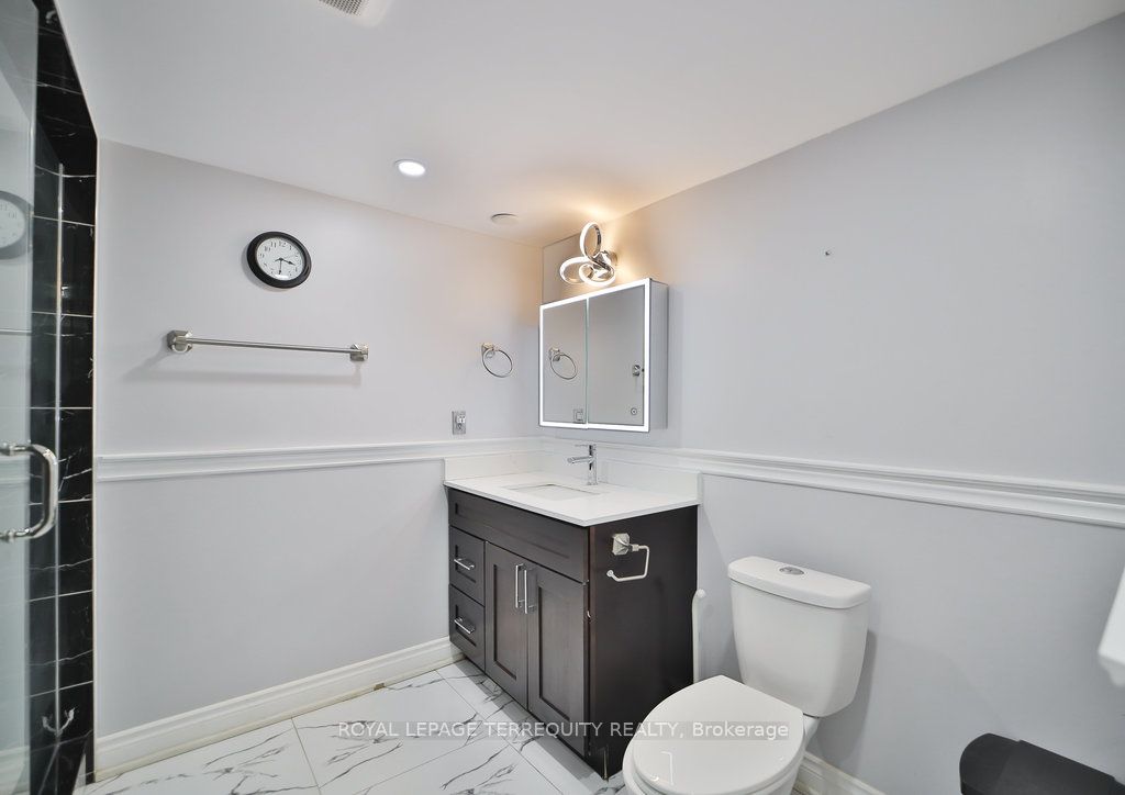 16 Mansfield Cres