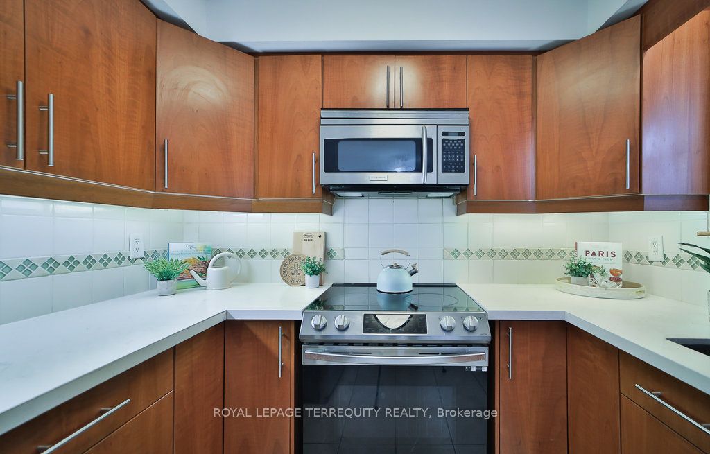 16 Mansfield Cres