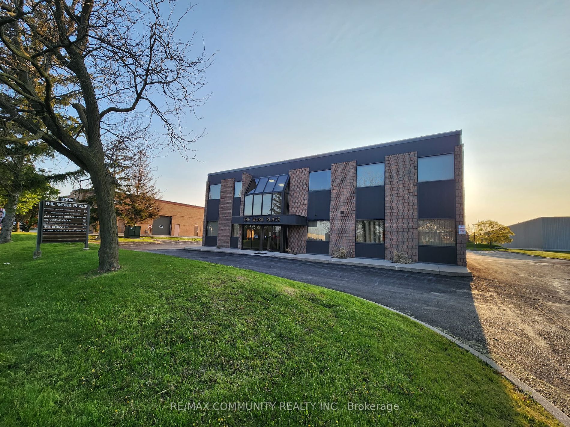 375 Finley Ave, #204