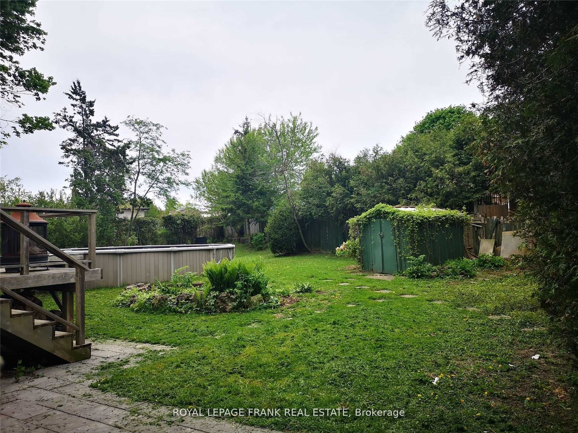 44 Deerpark Cres