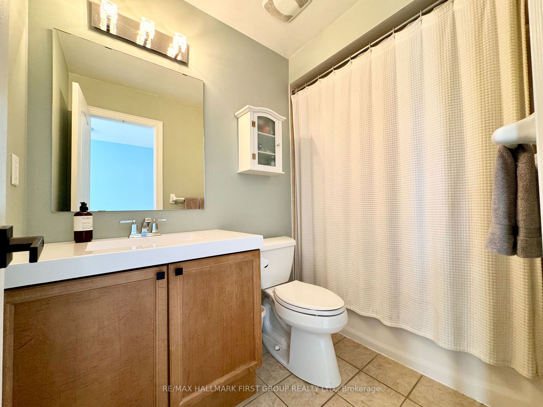 1295 Wharf St, #16