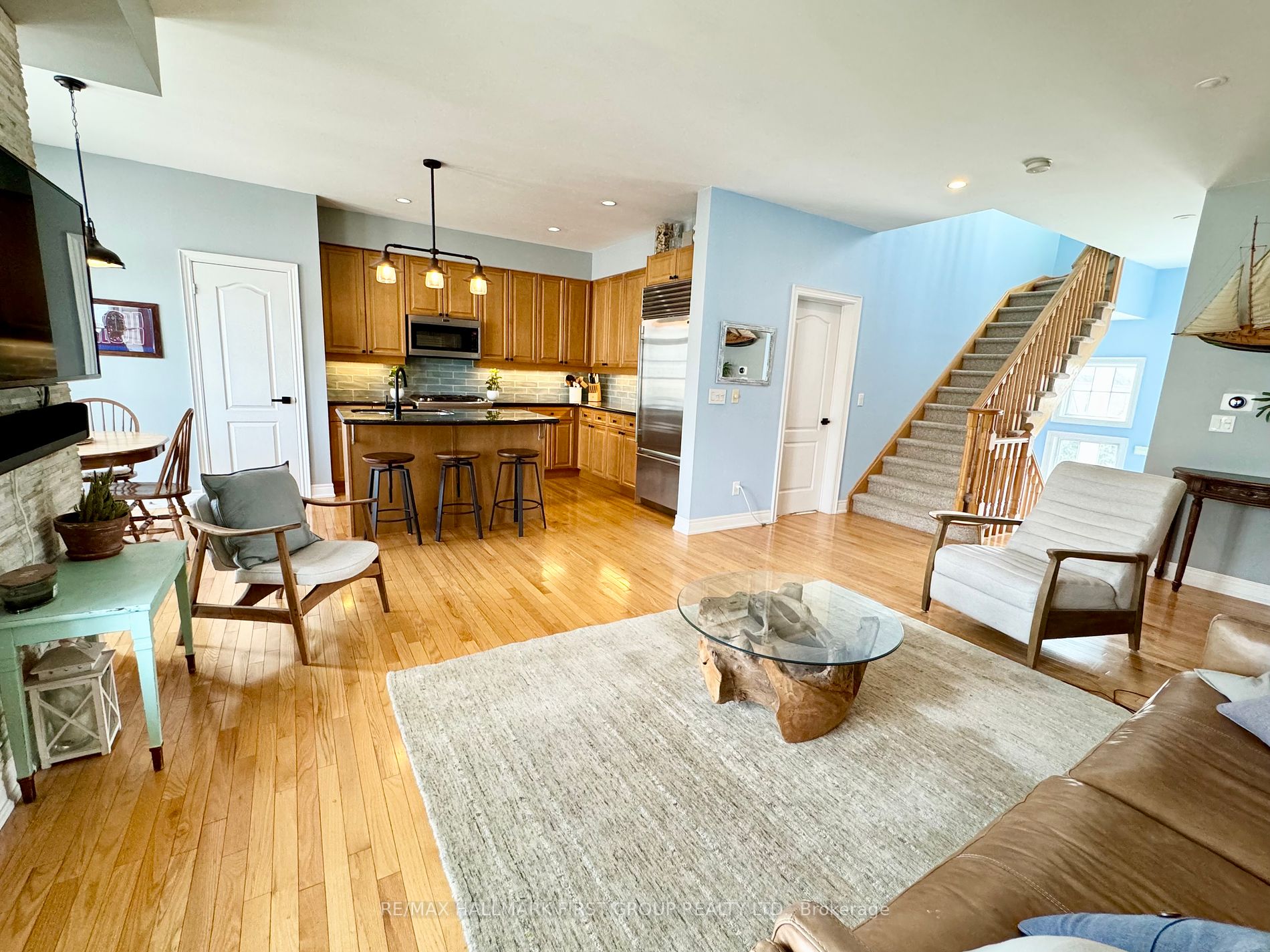 1295 Wharf St, #16
