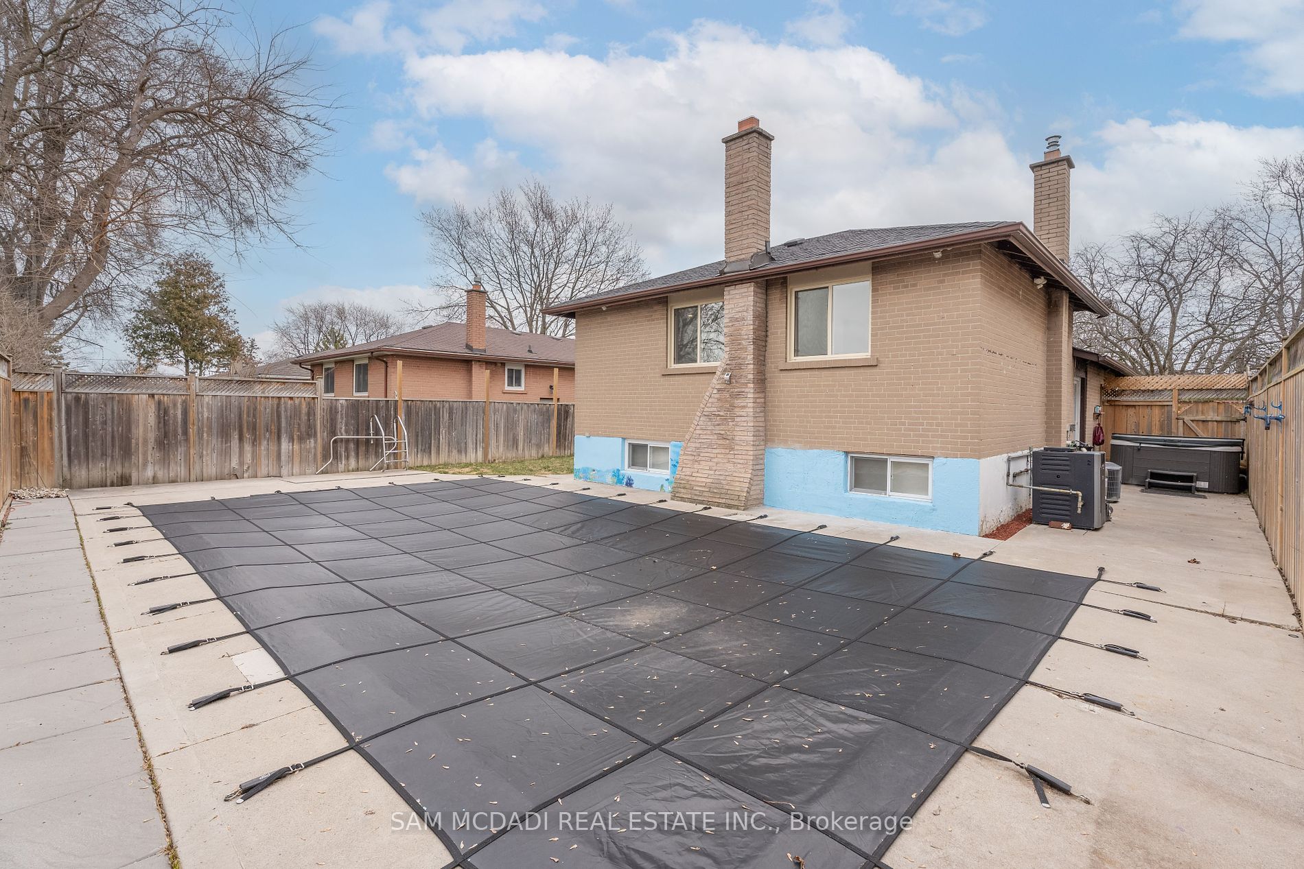 853 Sanok Dr