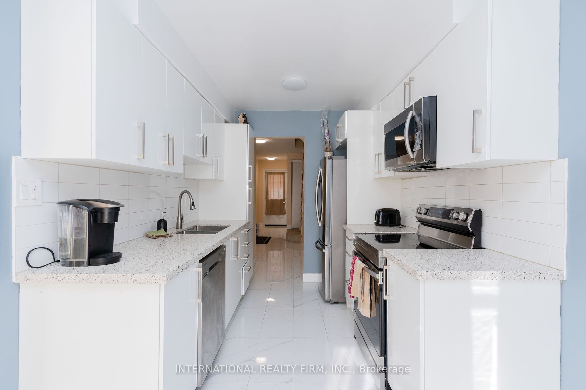 10 Bassett Blvd E, #174
