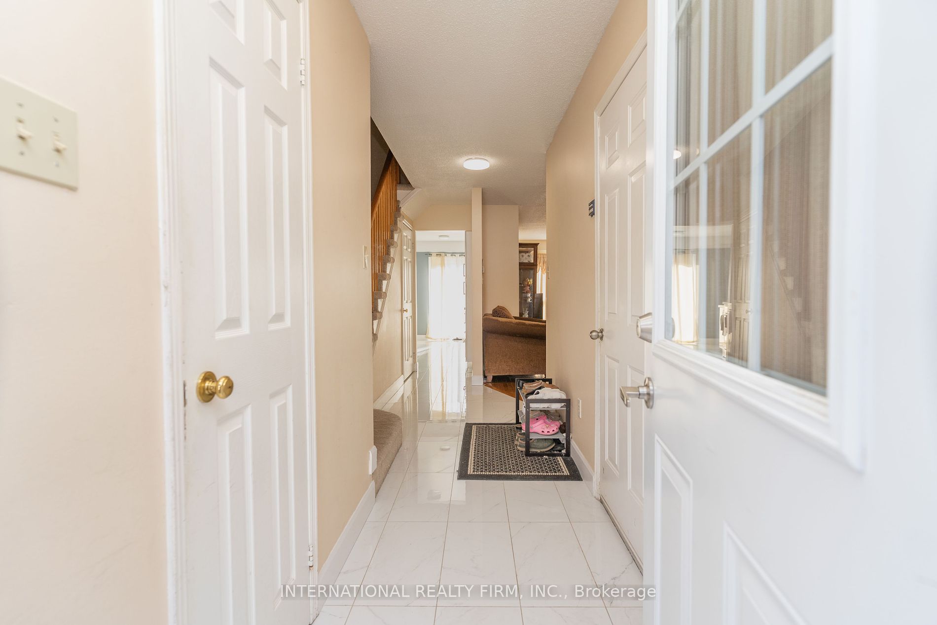 10 Bassett Blvd E, #174