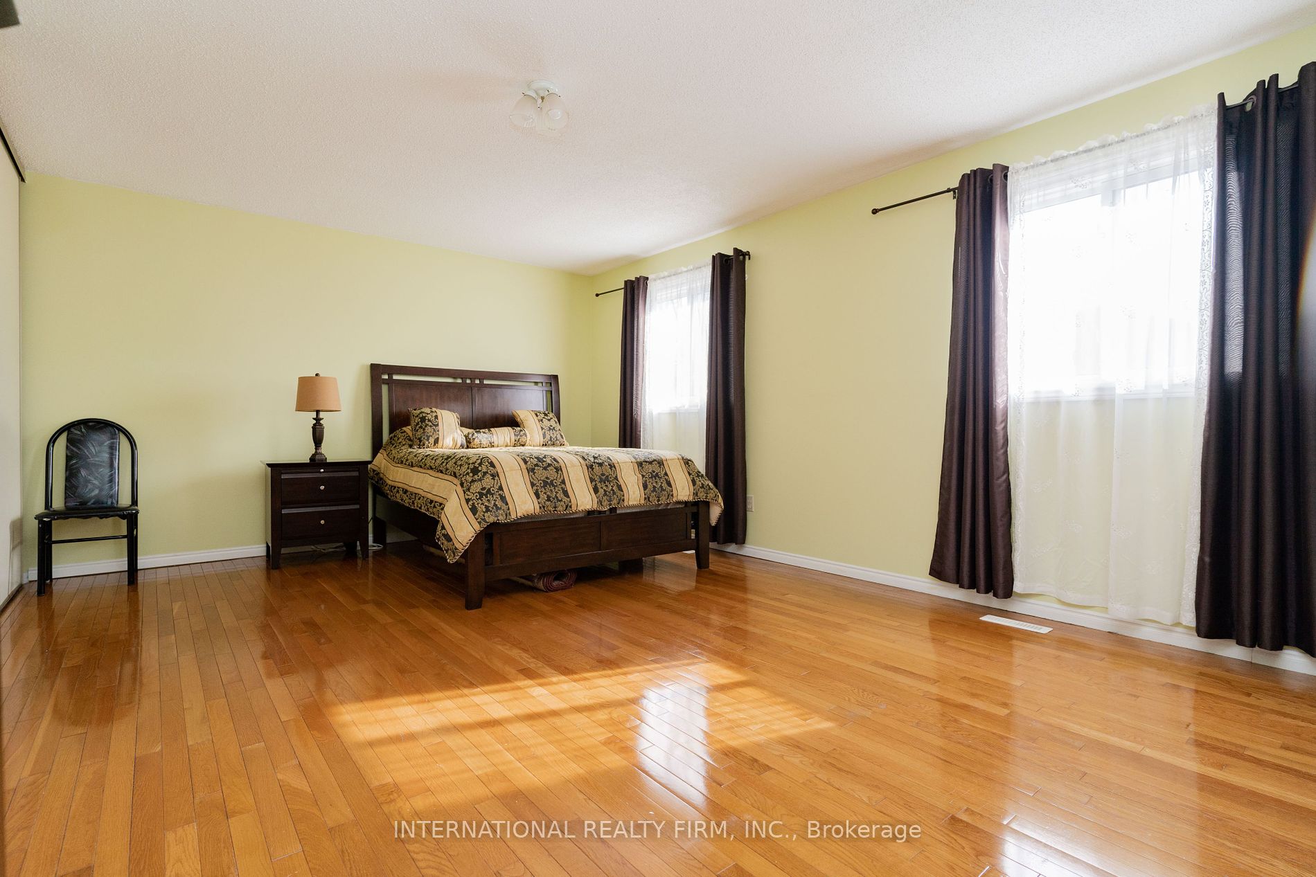 10 Bassett Blvd E, #174