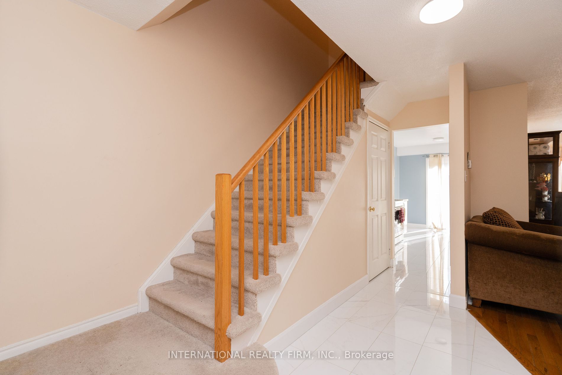 10 Bassett Blvd E, #174