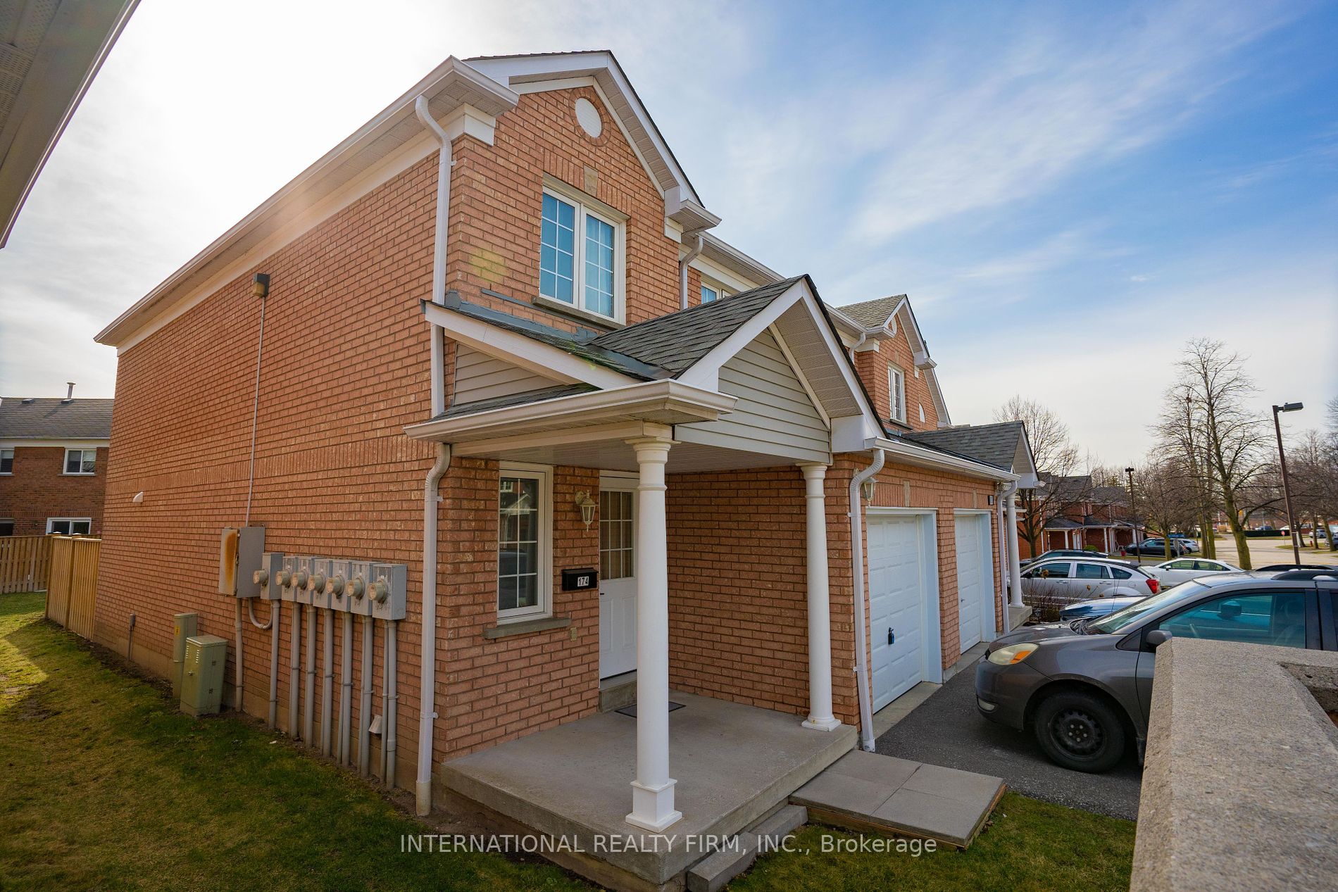 10 Bassett Blvd E, #174