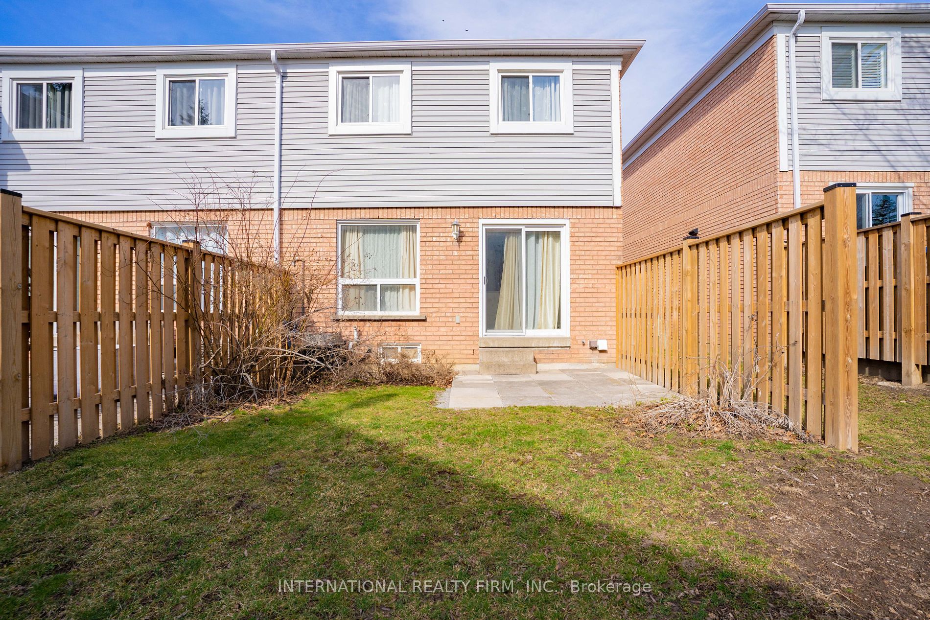 10 Bassett Blvd E, #174