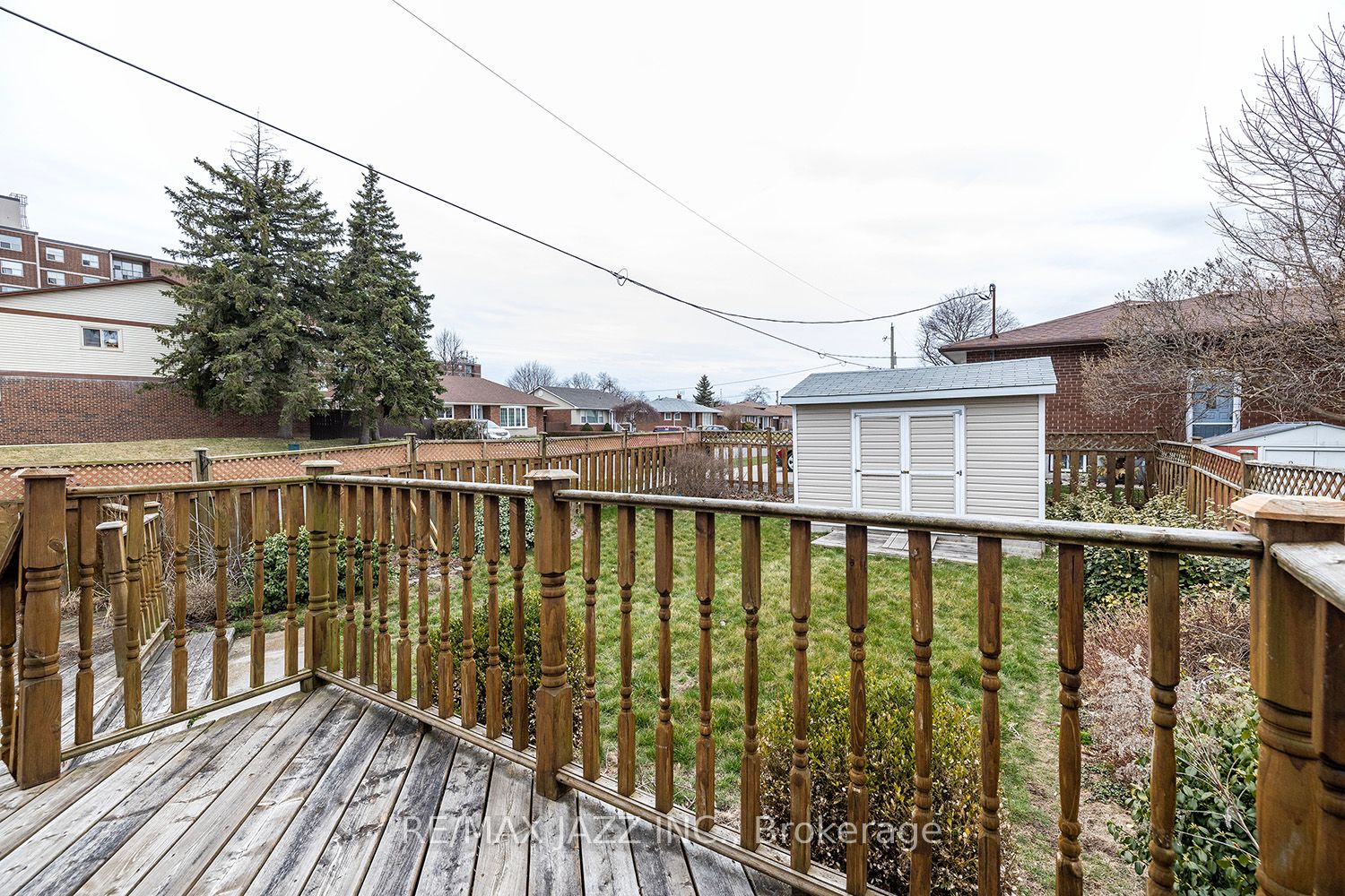 982 Renfrew Court