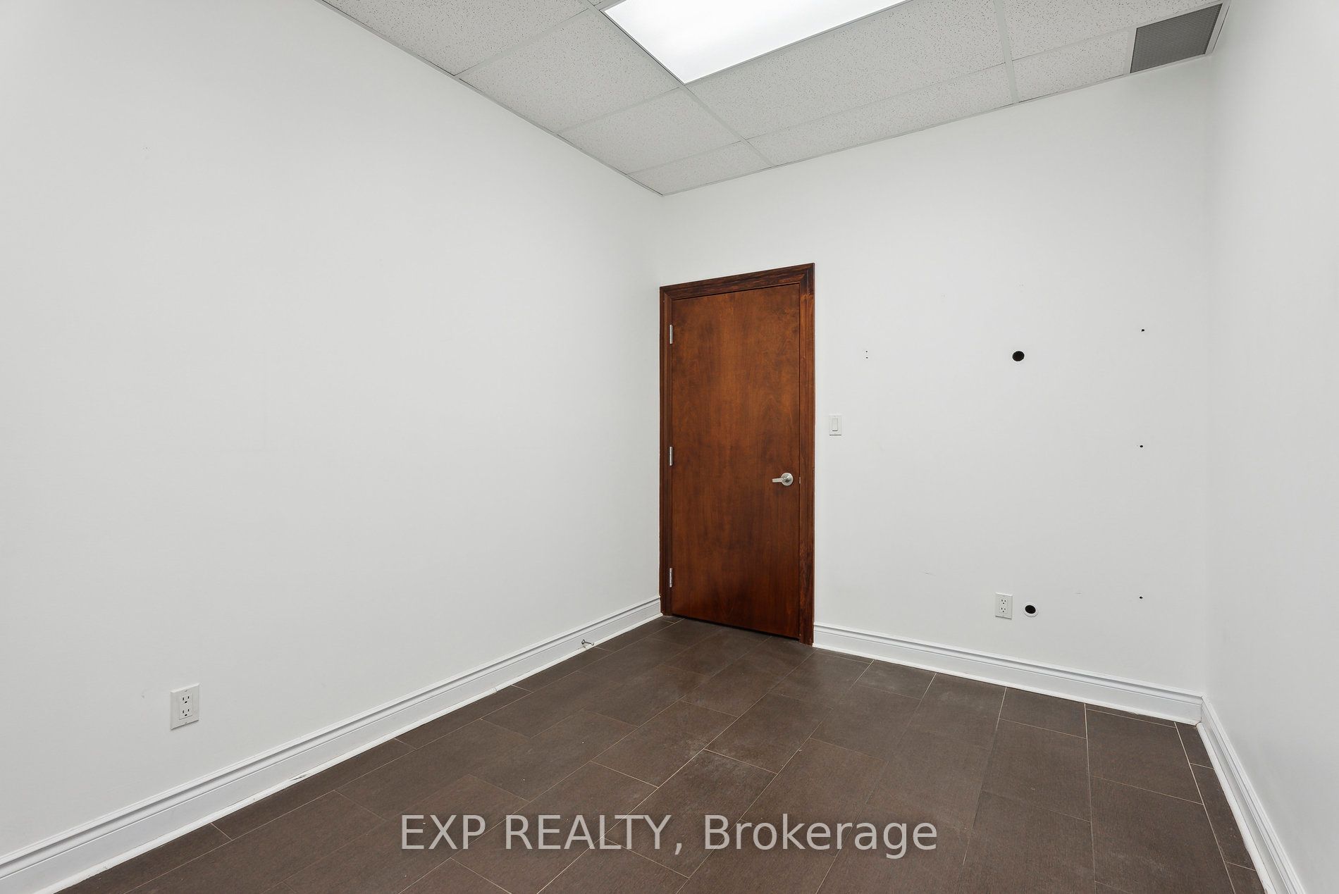 1585 Markham Rd, #303