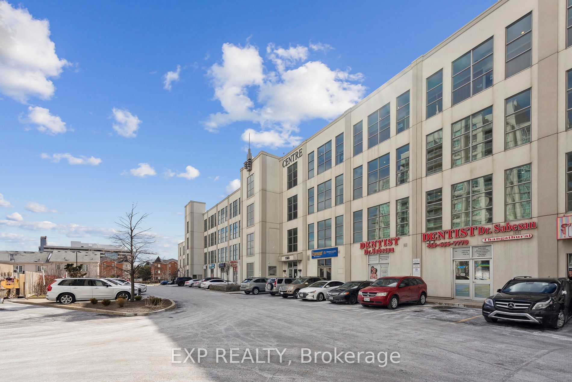 1585 Markham Rd, #303