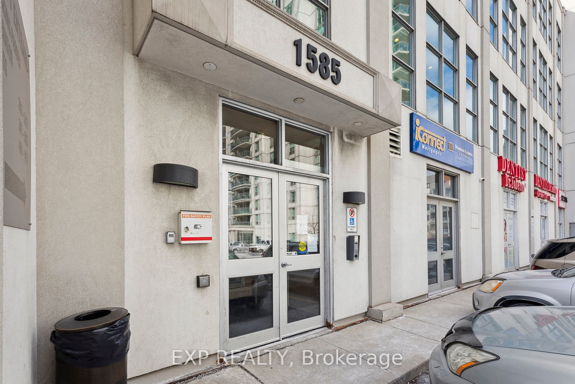1585 Markham Rd, #303