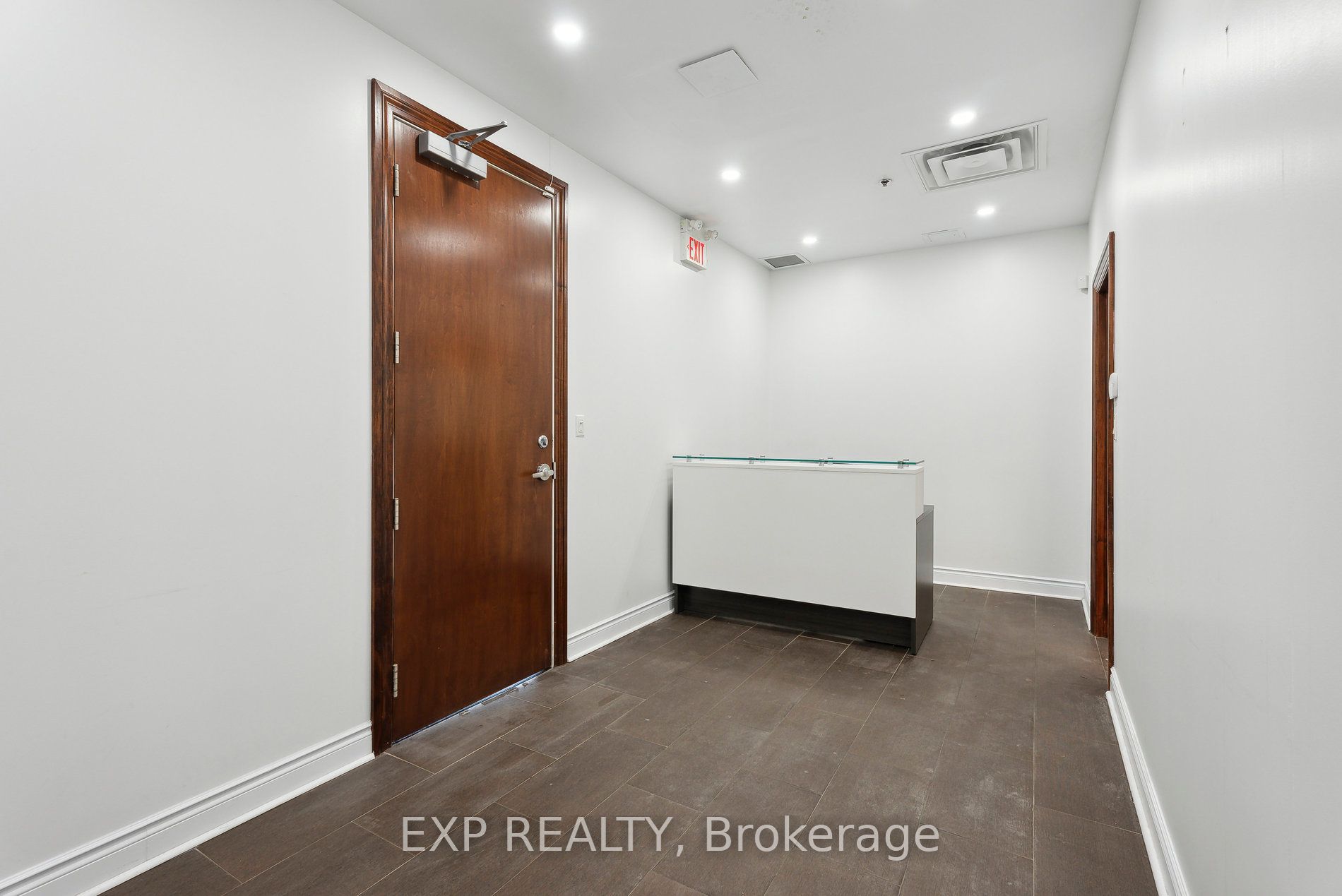 1585 Markham Rd, #303