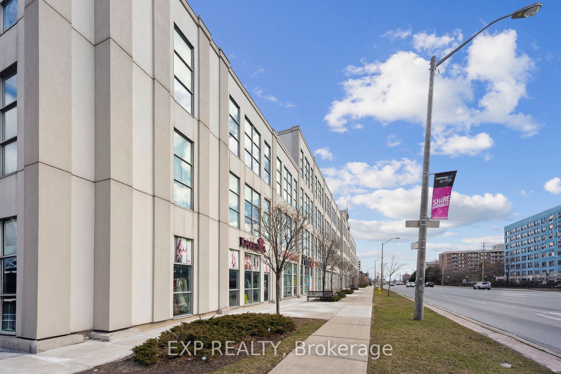 1585 Markham Rd, #303