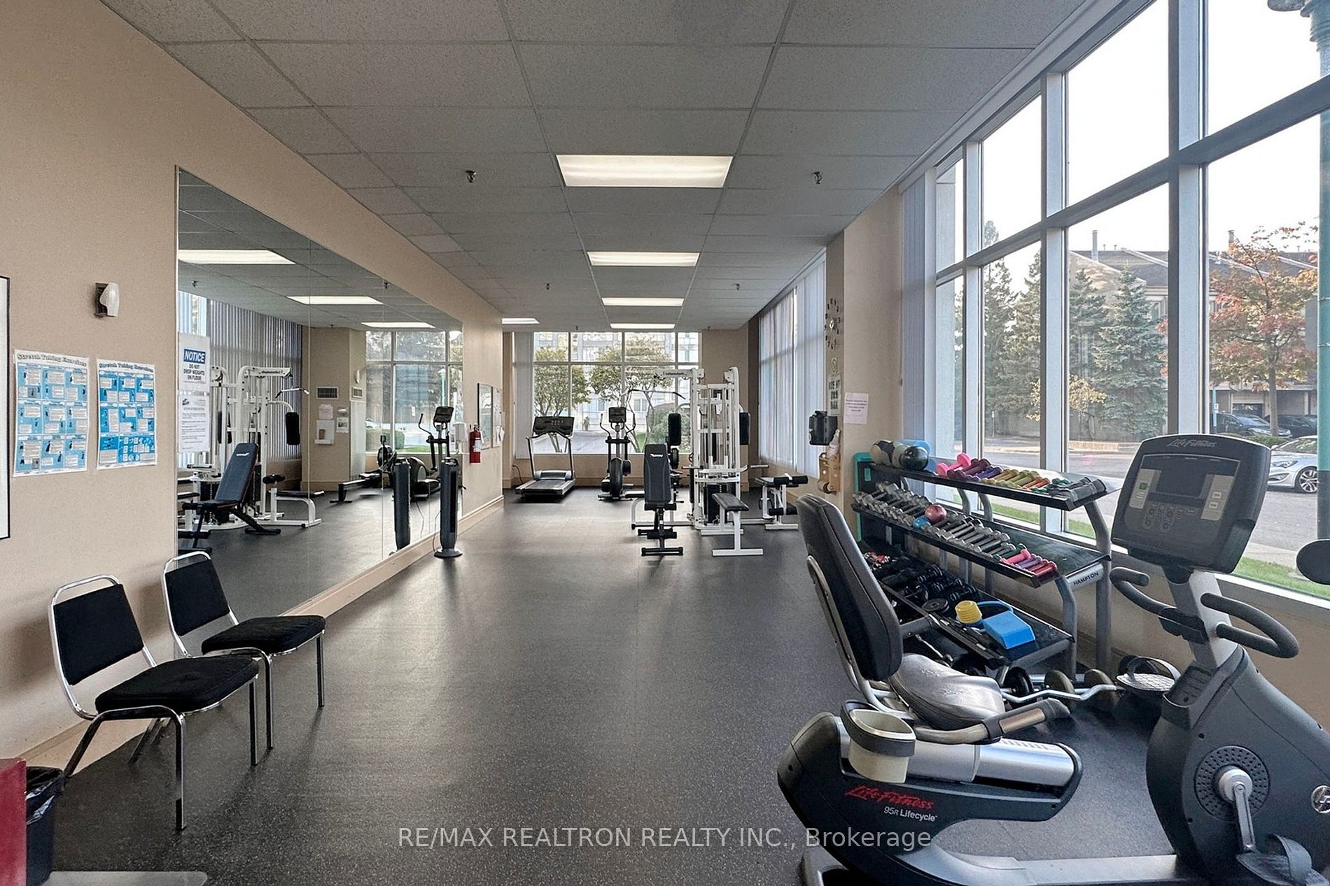 25 Cumberland Lane E, #505