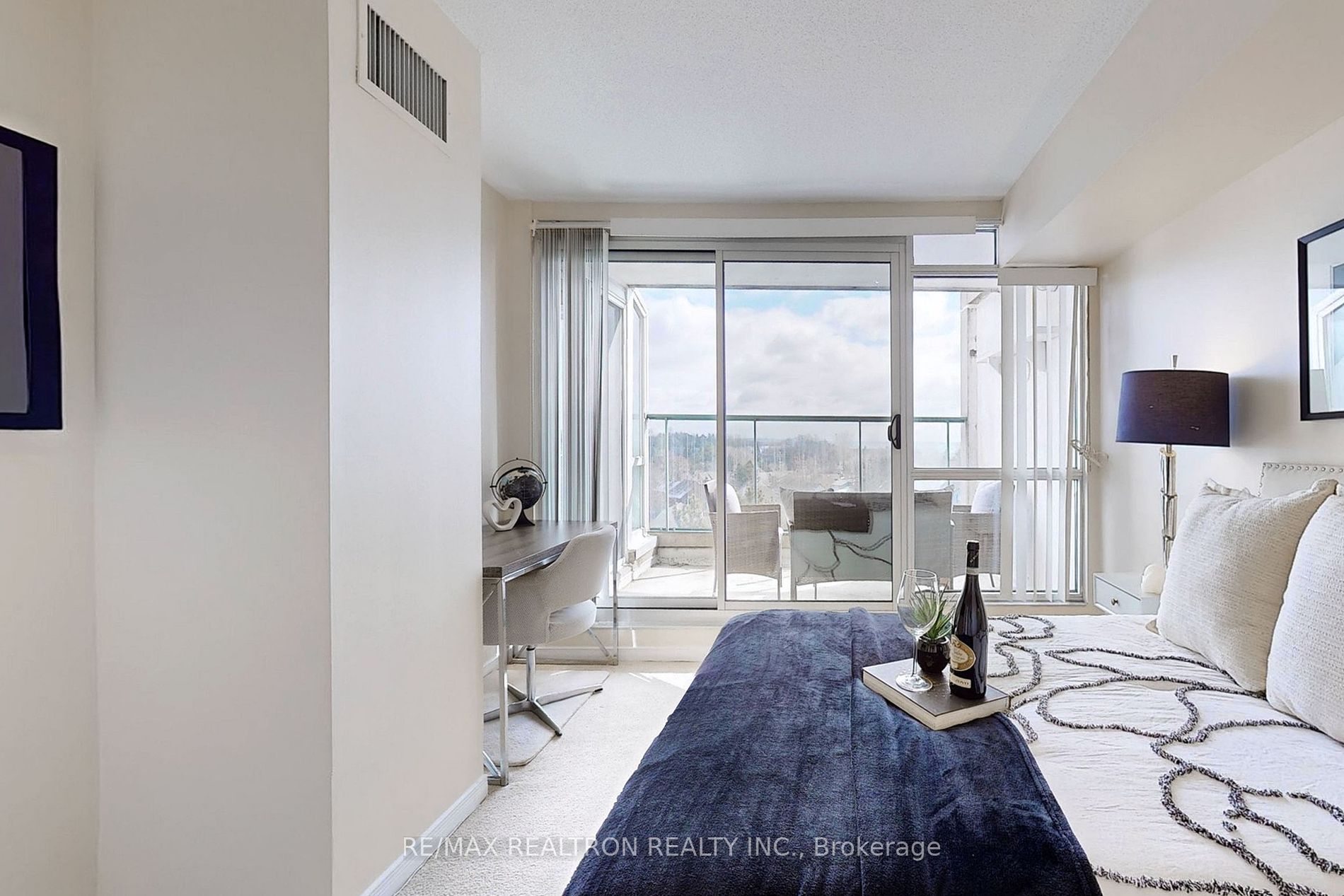 25 Cumberland Lane E, #505