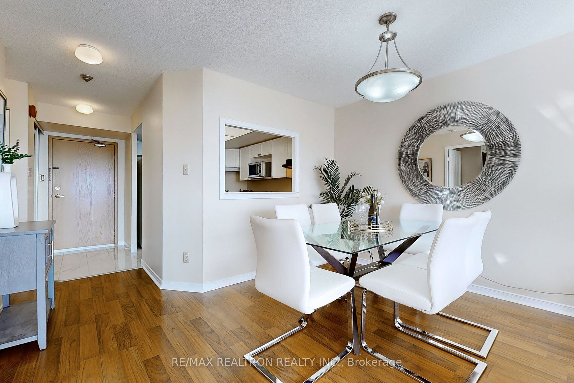 25 Cumberland Lane E, #505