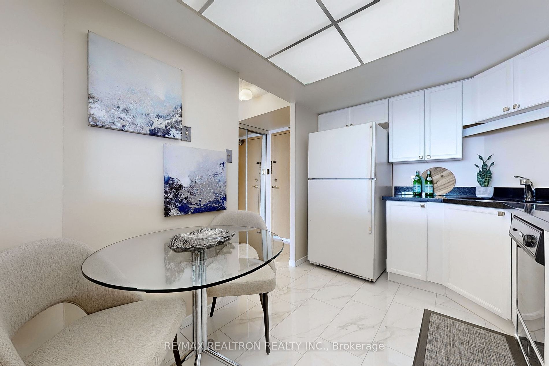 25 Cumberland Lane E, #505