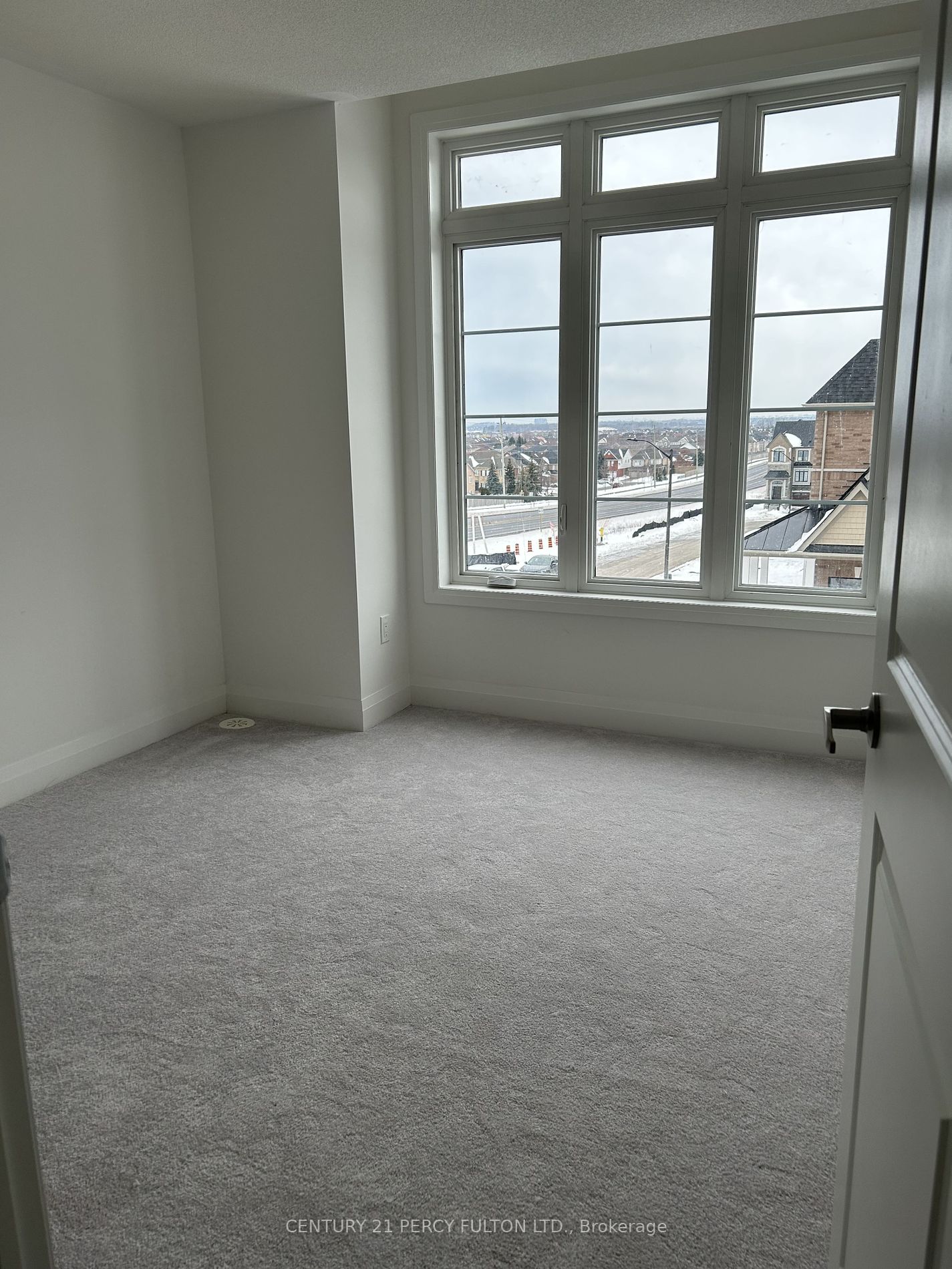 19 Elkington Cres