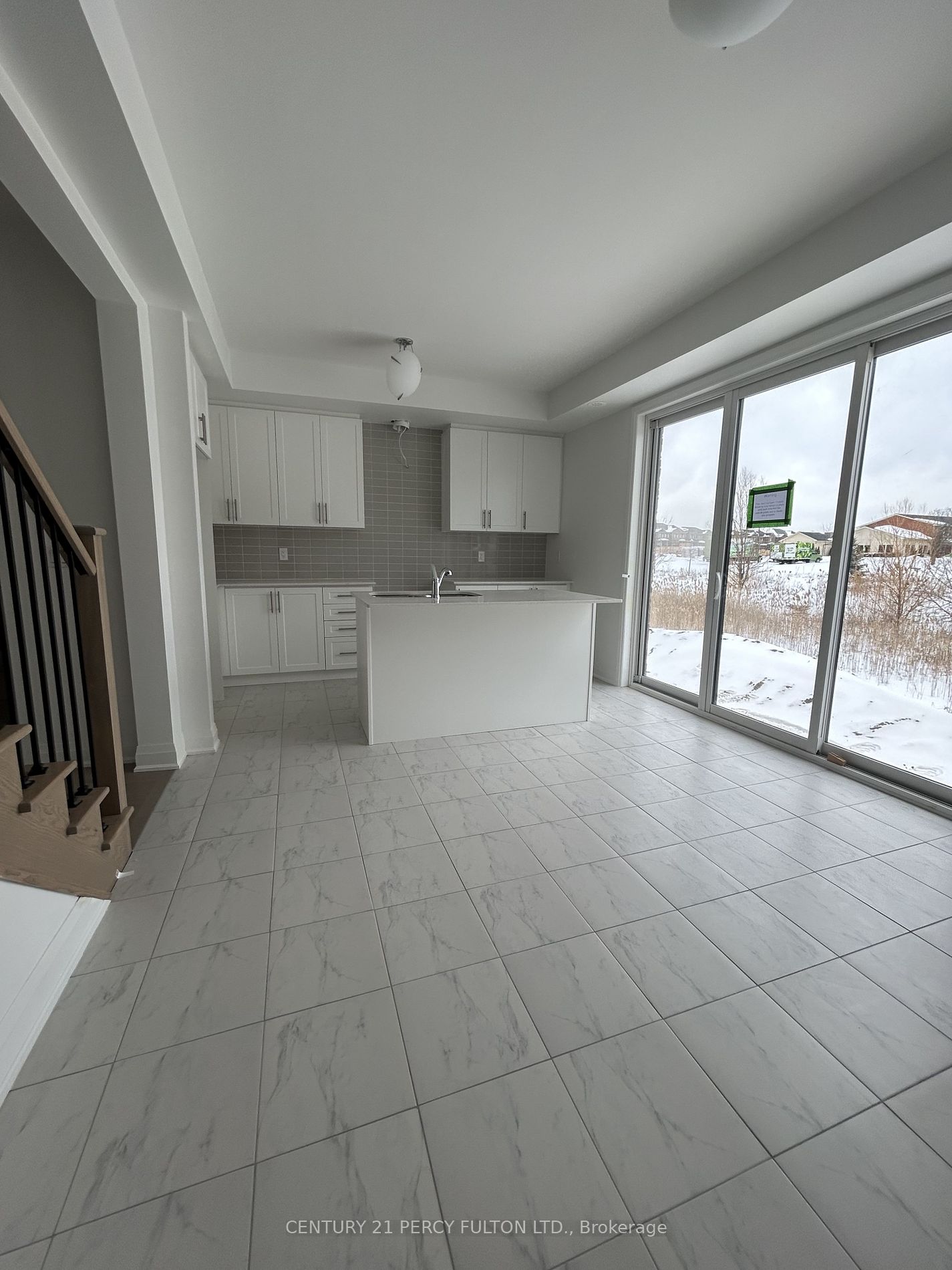 19 Elkington Cres