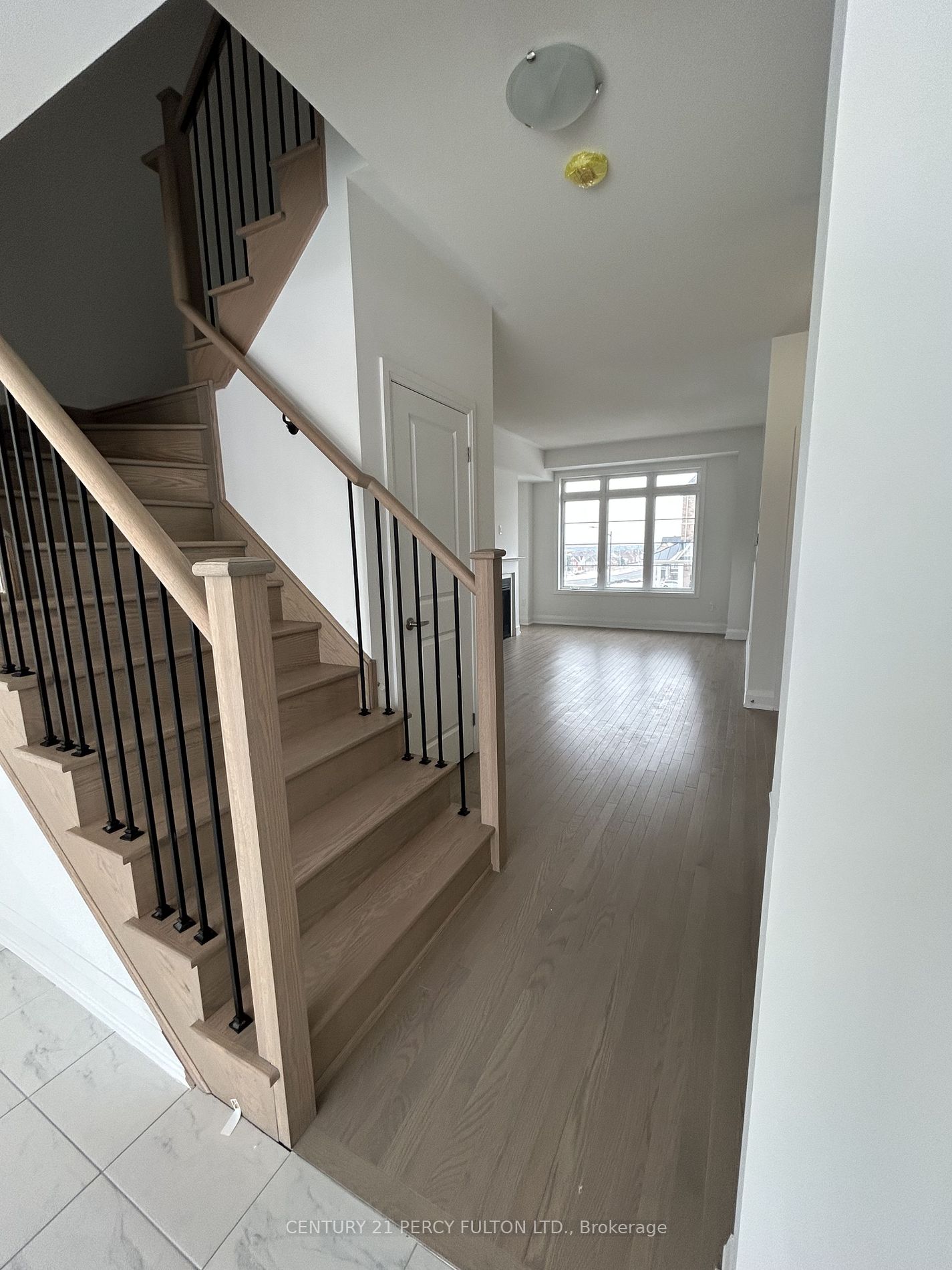 19 Elkington Cres
