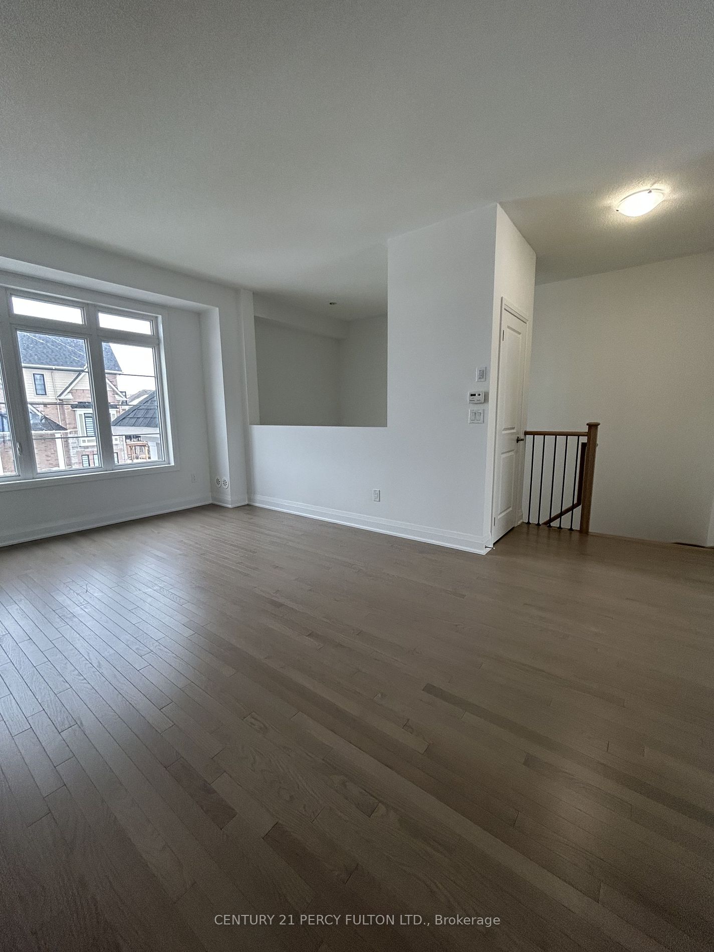 19 Elkington Cres