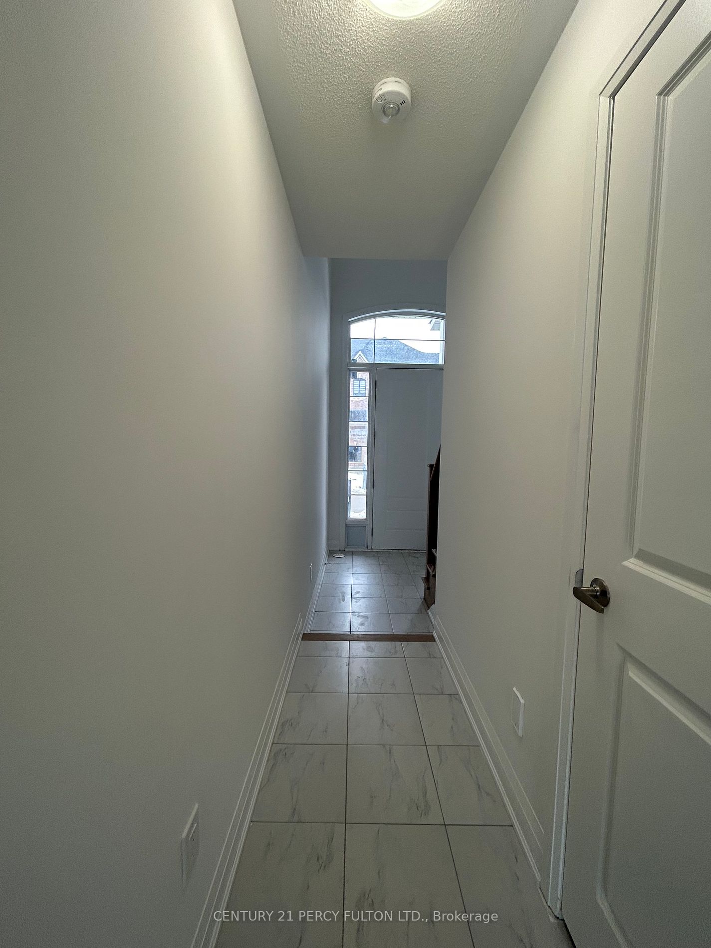 19 Elkington Cres