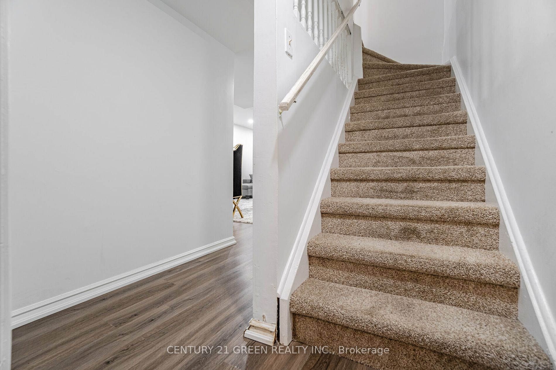 1610 Autumn Cres