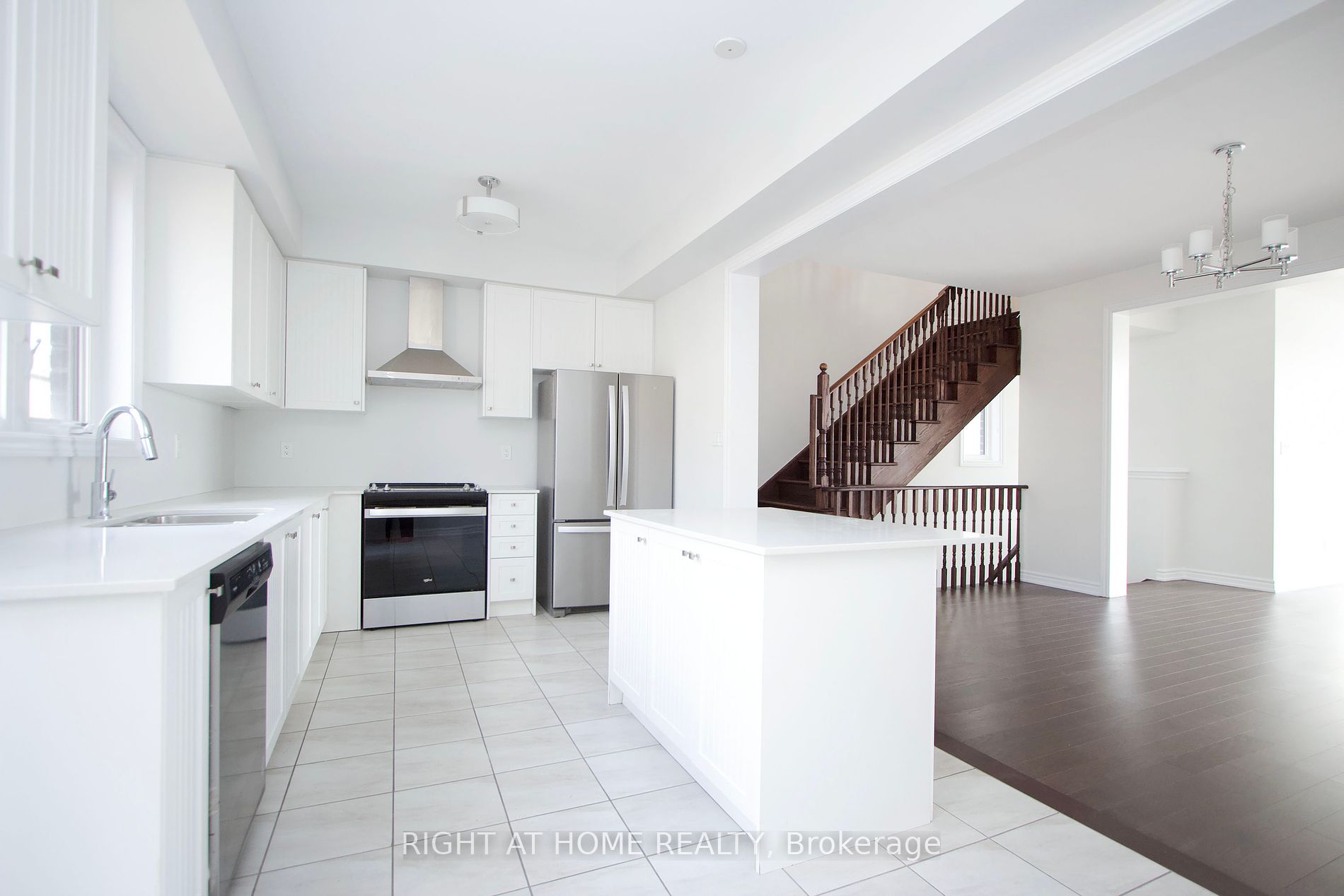 81 Douet Lane