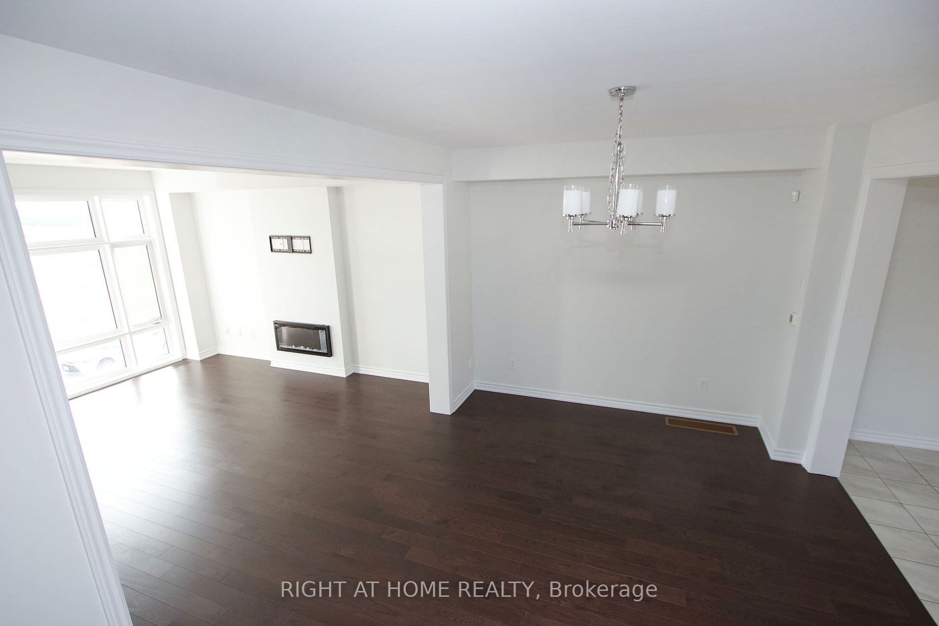 81 Douet Lane