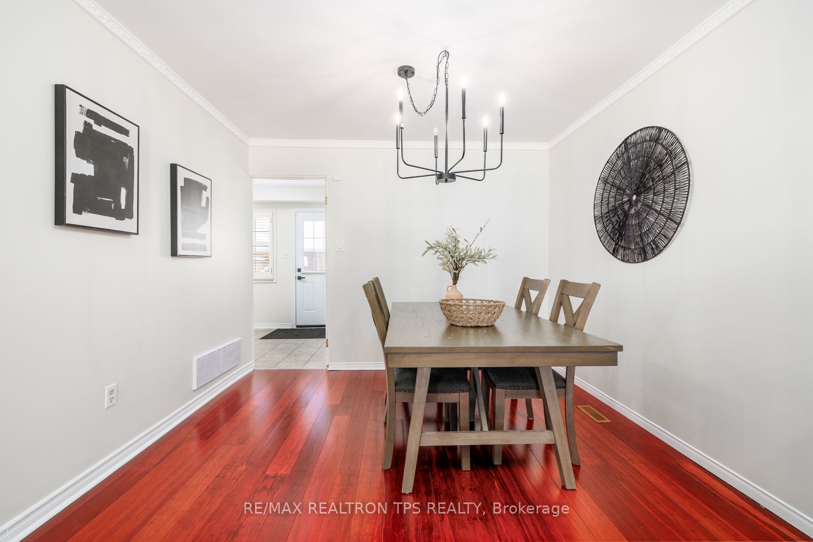 10 Bassett Blvd, #38