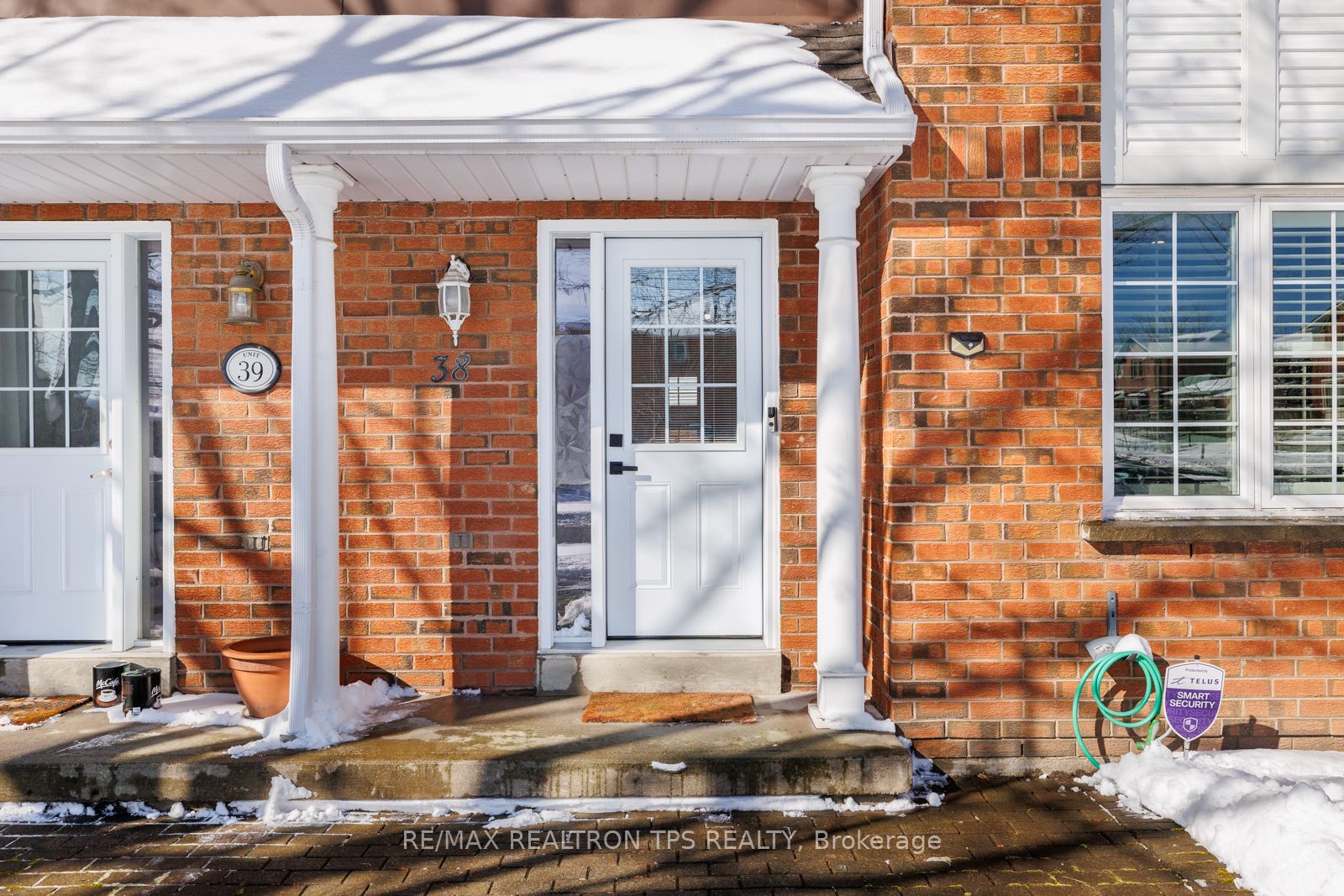 10 Bassett Blvd, #38