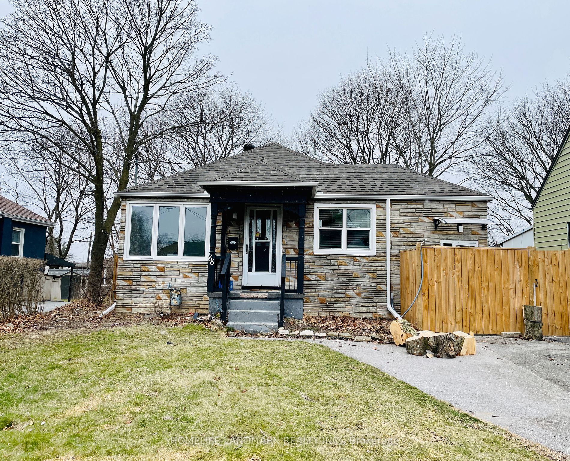 66 Thomas St