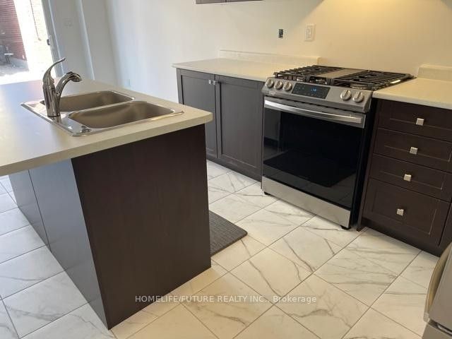 1166 Sepia Sq