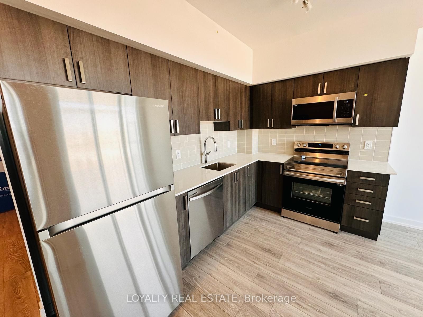1455 Celebration Dr, #2111