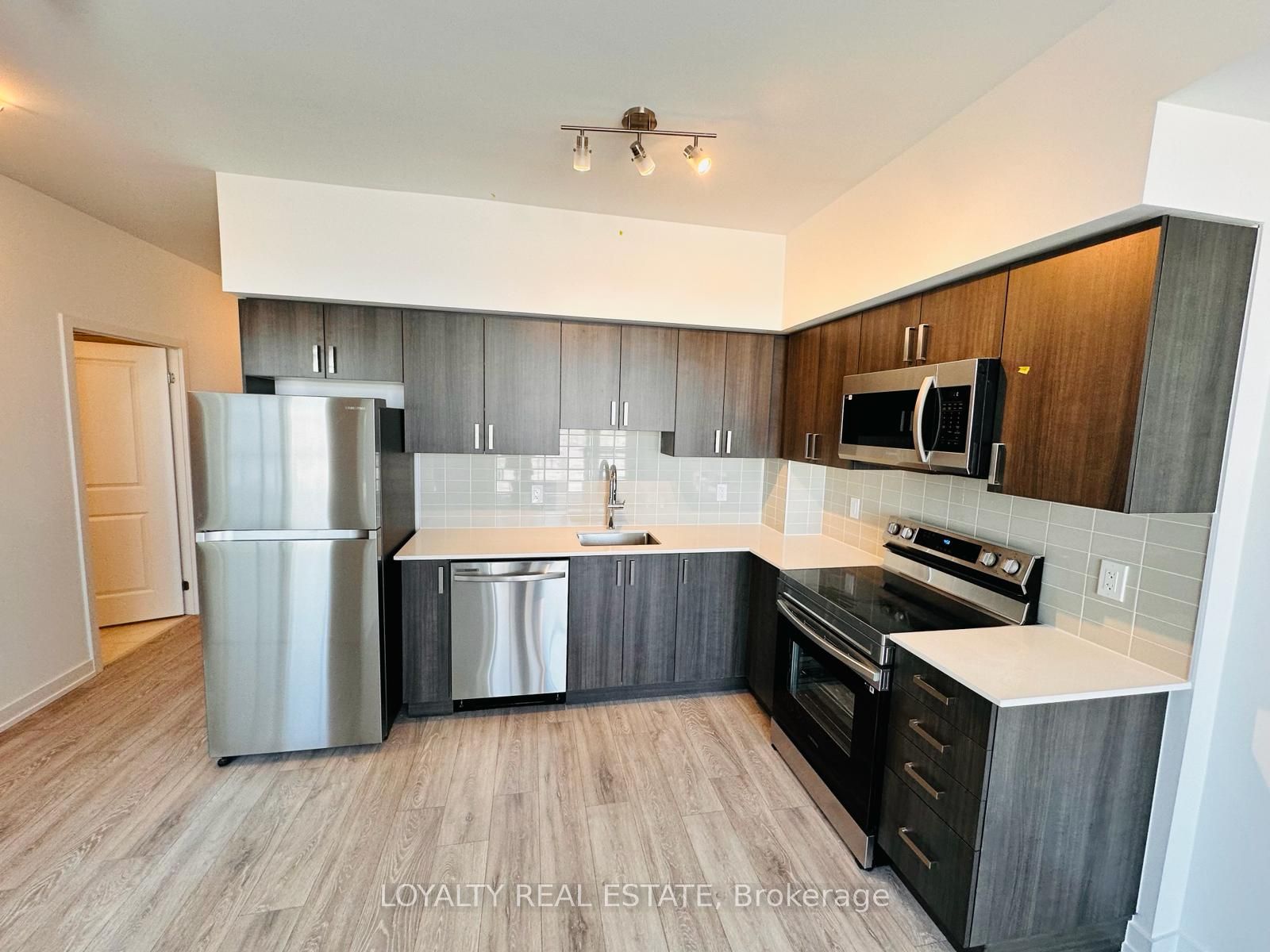 1455 Celebration Dr, #2111
