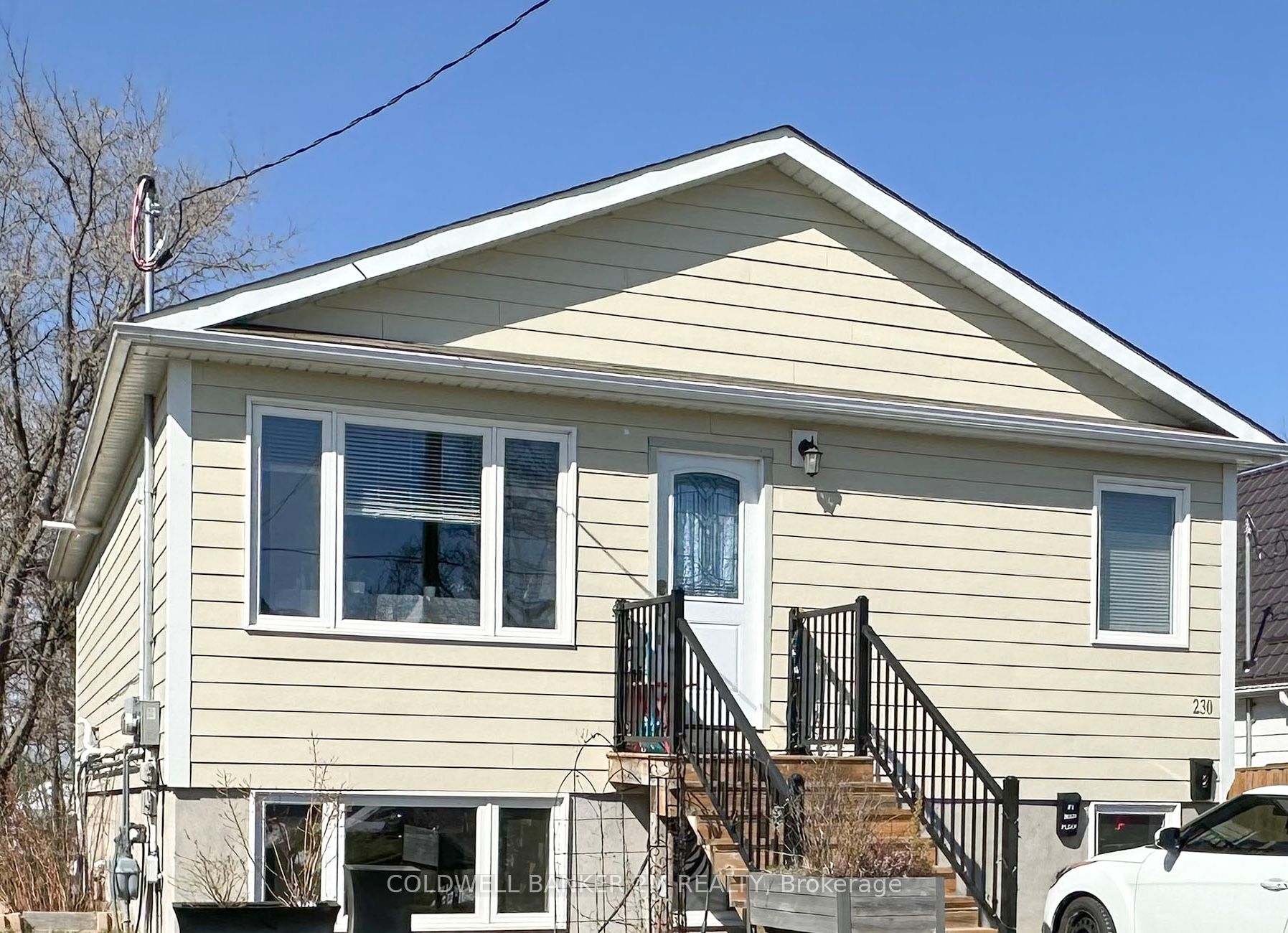 230 Annis St, #2