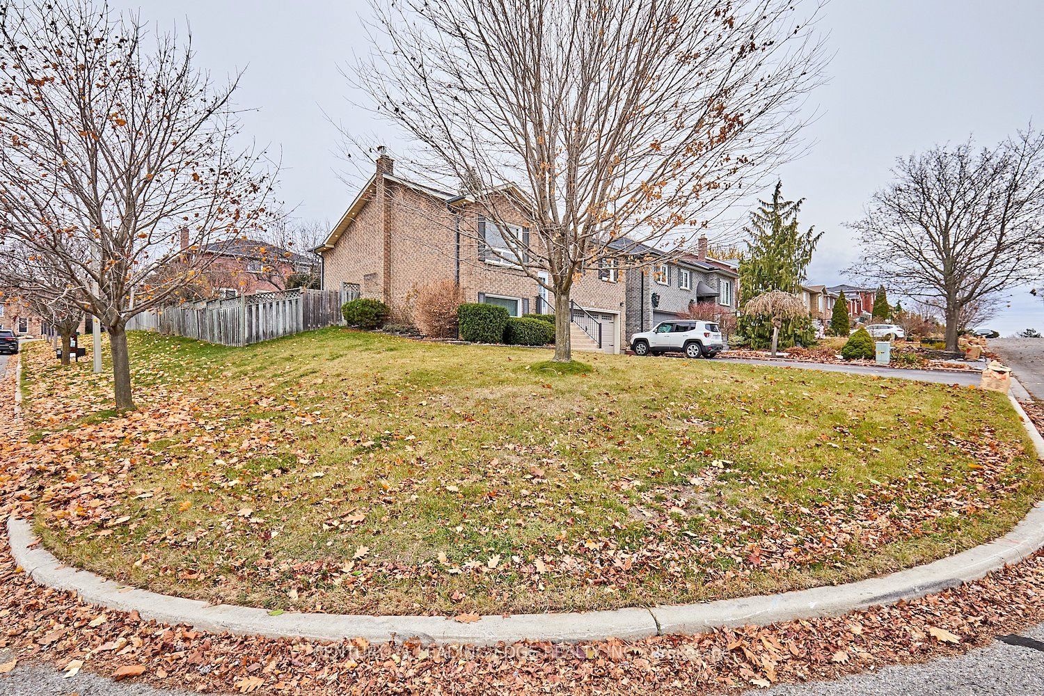 40 Waywell St, #Upper