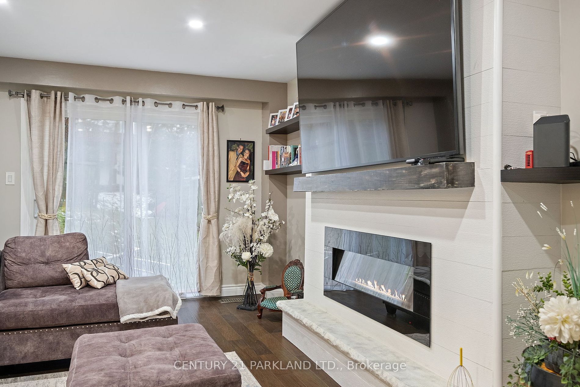 87 Bonacres Ave