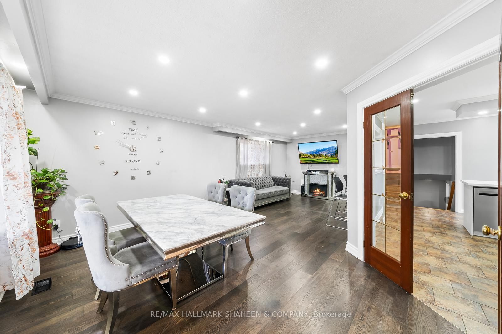 603 Braemor Crt