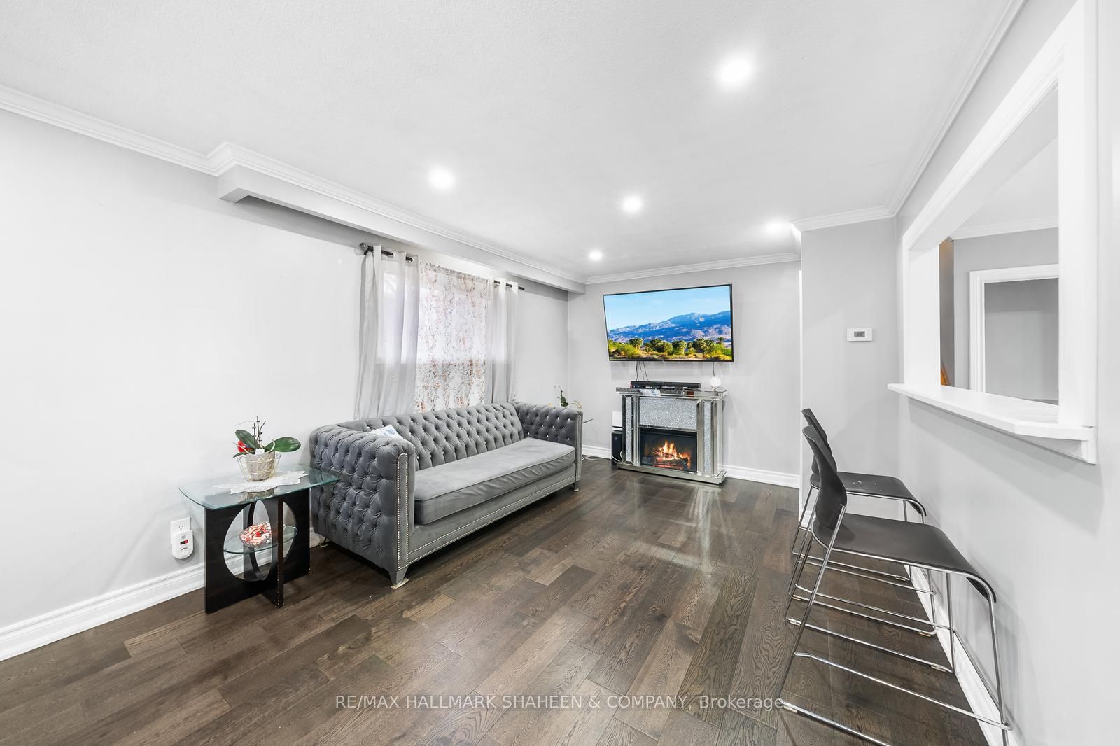603 Braemor Crt