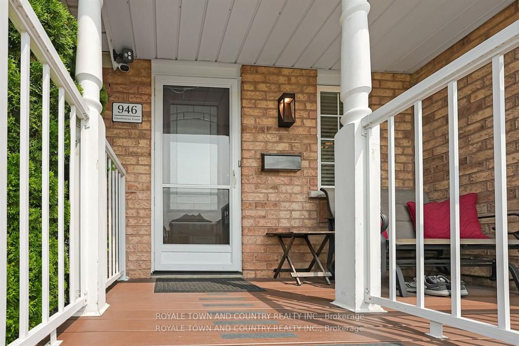946 Glenbourne Crt