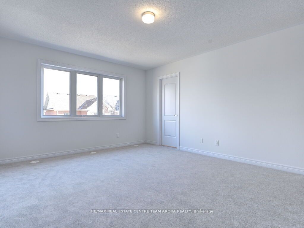 29 Sorbara Way
