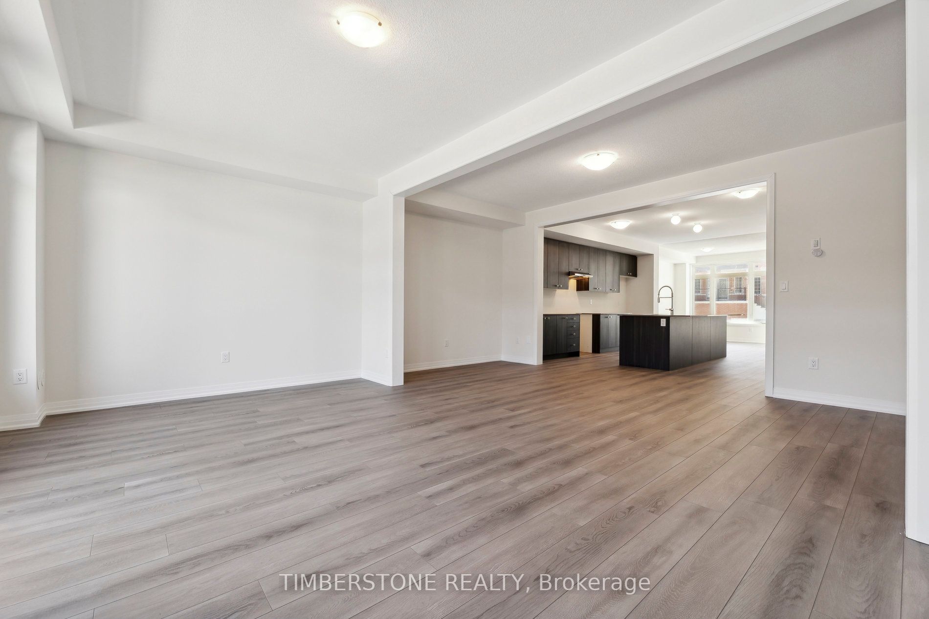 2651 Apricot Lane