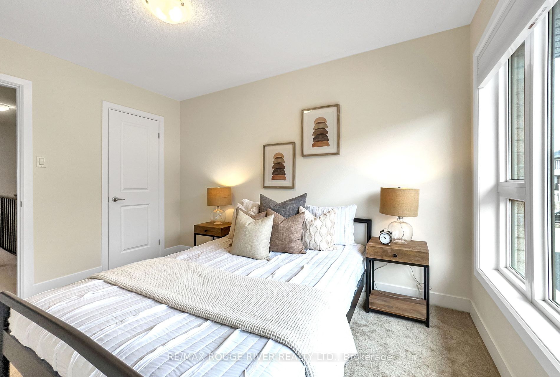 42 Donald Fleming Way, #143