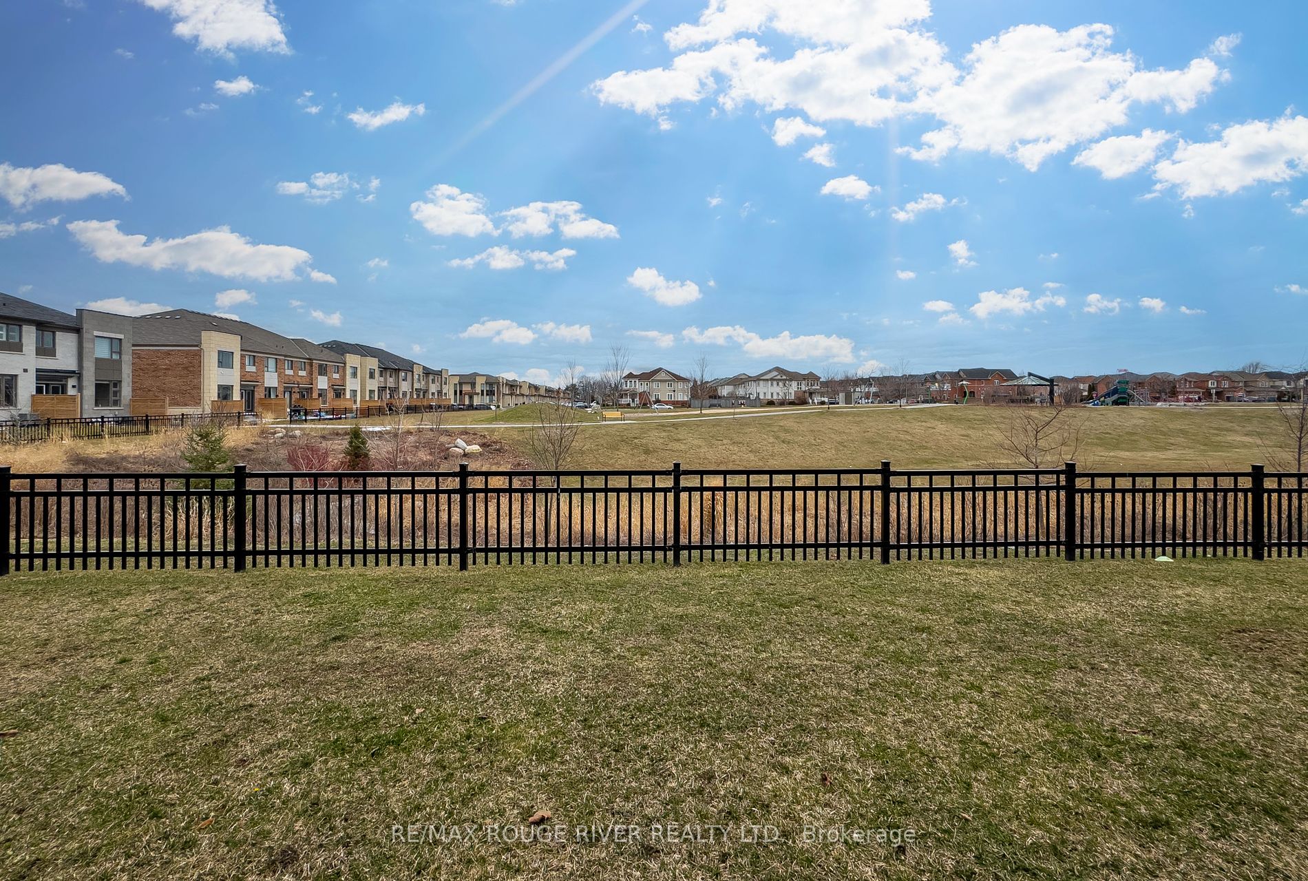 42 Donald Fleming Way, #143