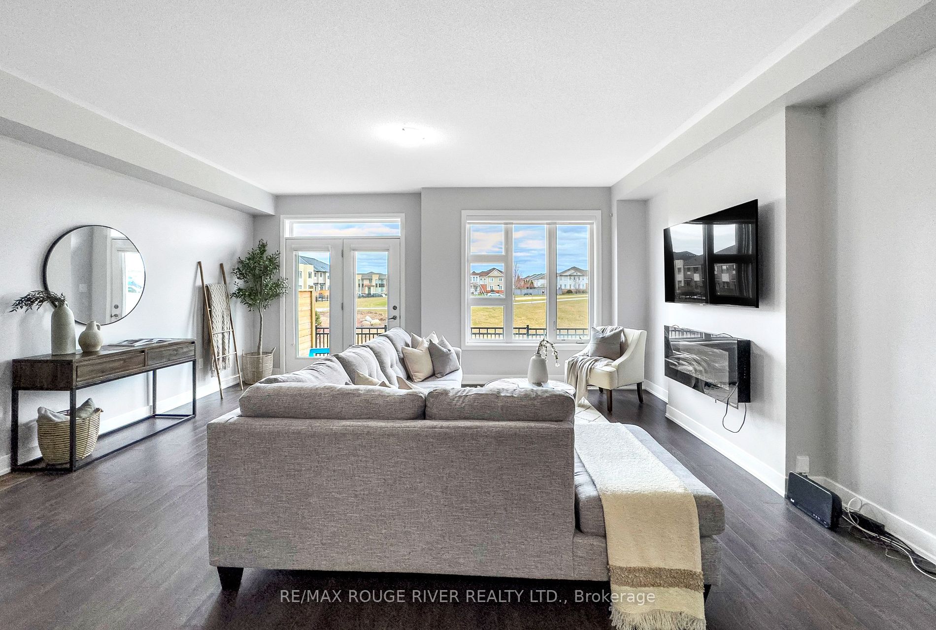 42 Donald Fleming Way, #143