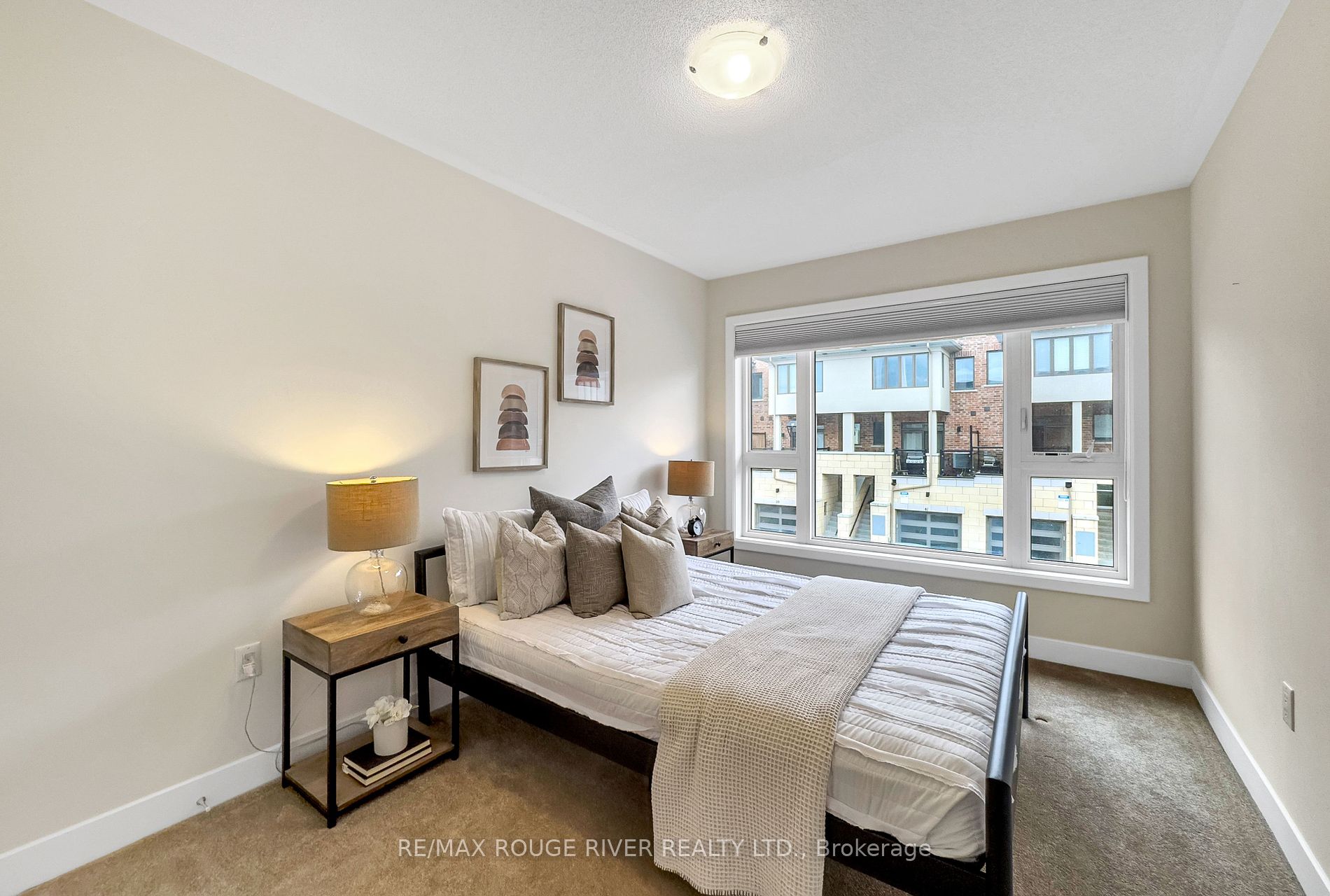 42 Donald Fleming Way, #143