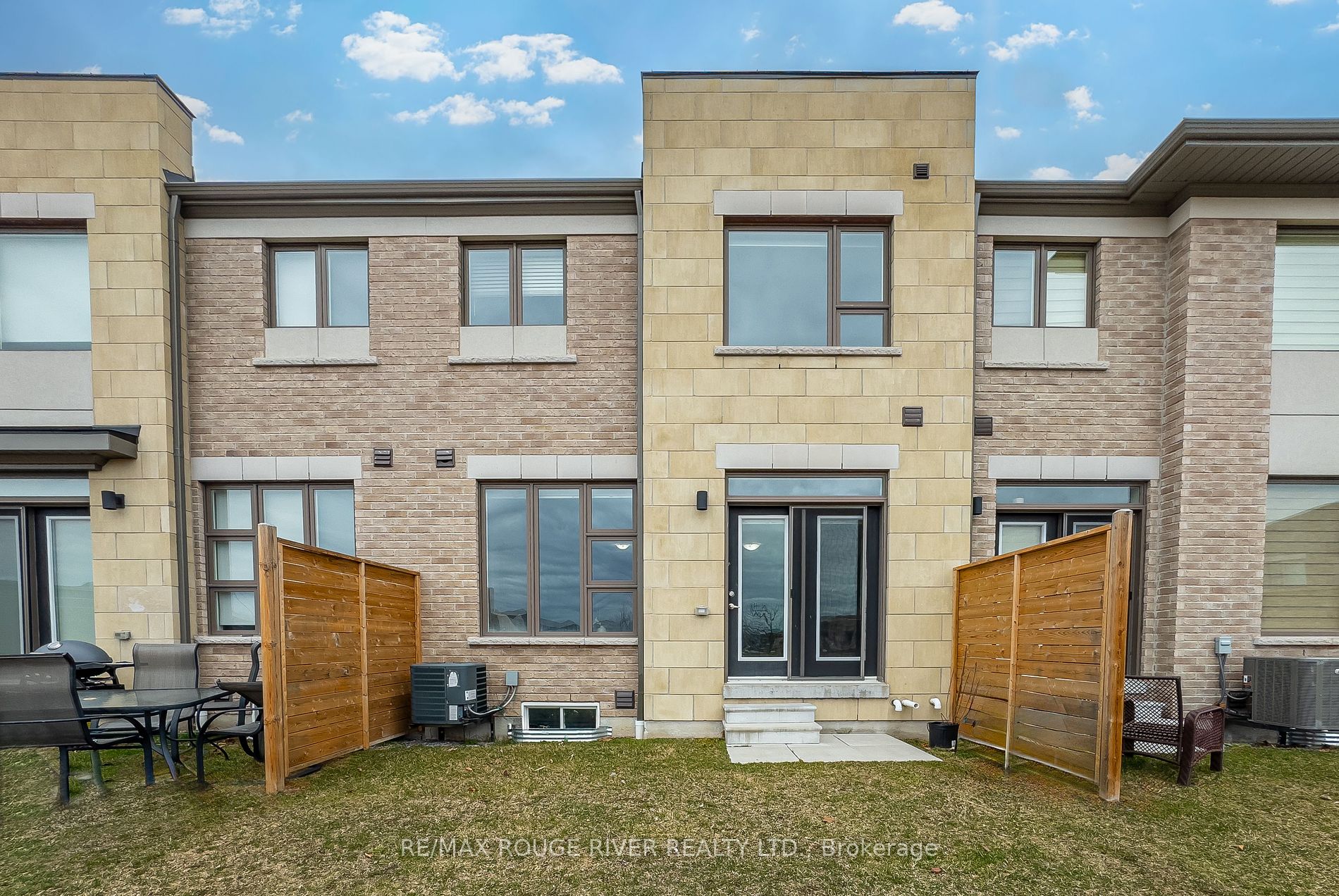 42 Donald Fleming Way, #143
